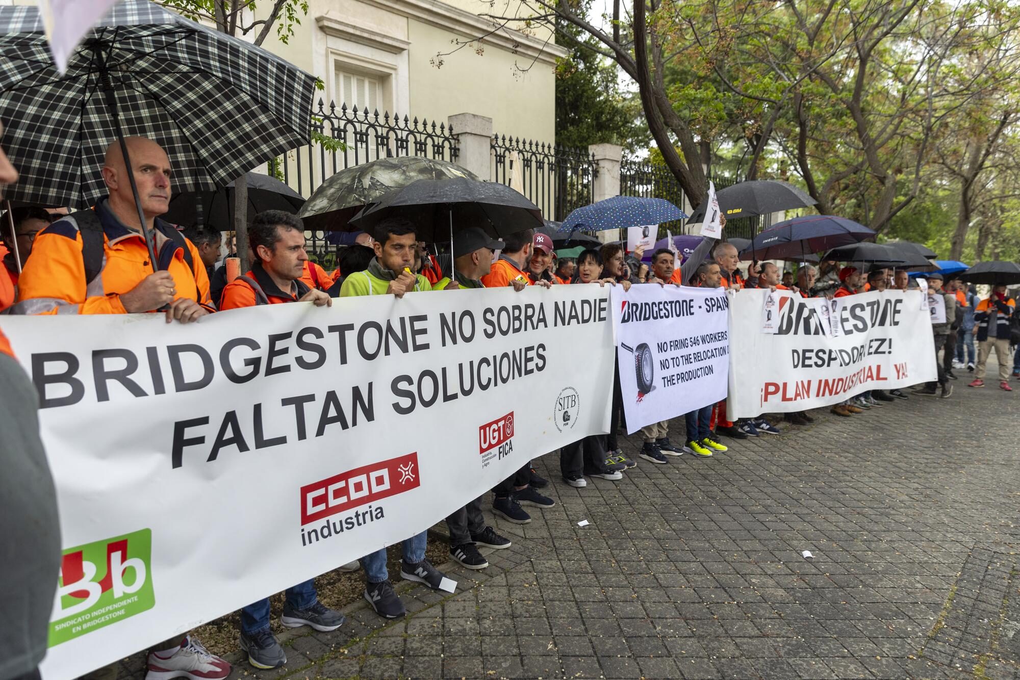 Concentración Bridgestone Embajada Japón - 12